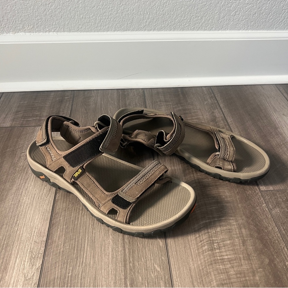 Teva Men’s Sandals Size 13